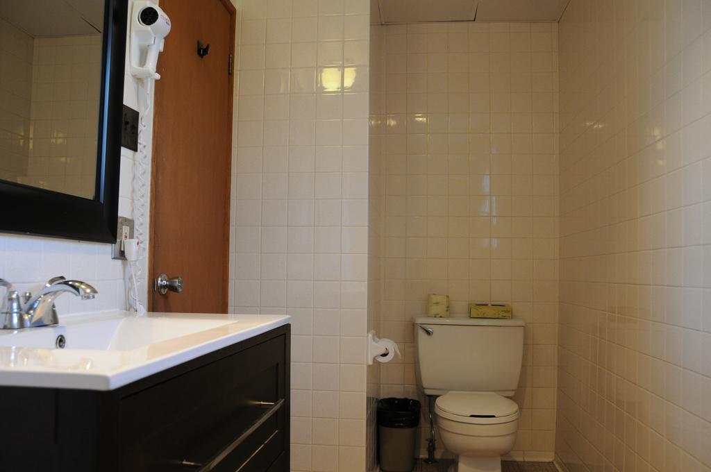 Motel & La Paysanne Sherbrooke