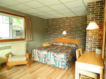 Motel La Paysanne Motel&hotel Sherbrooke