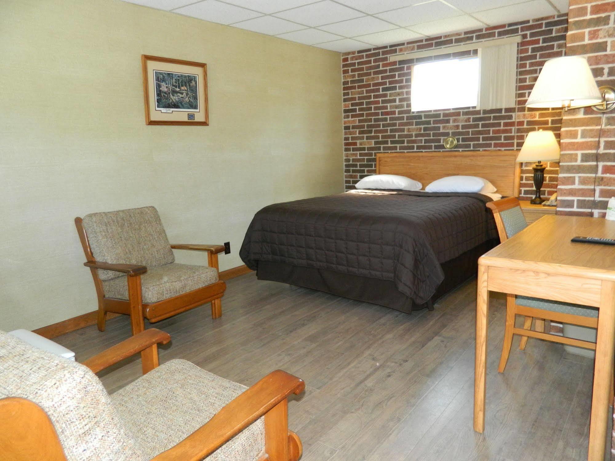 La Paysanne Motel&hotel Motel Sherbrooke